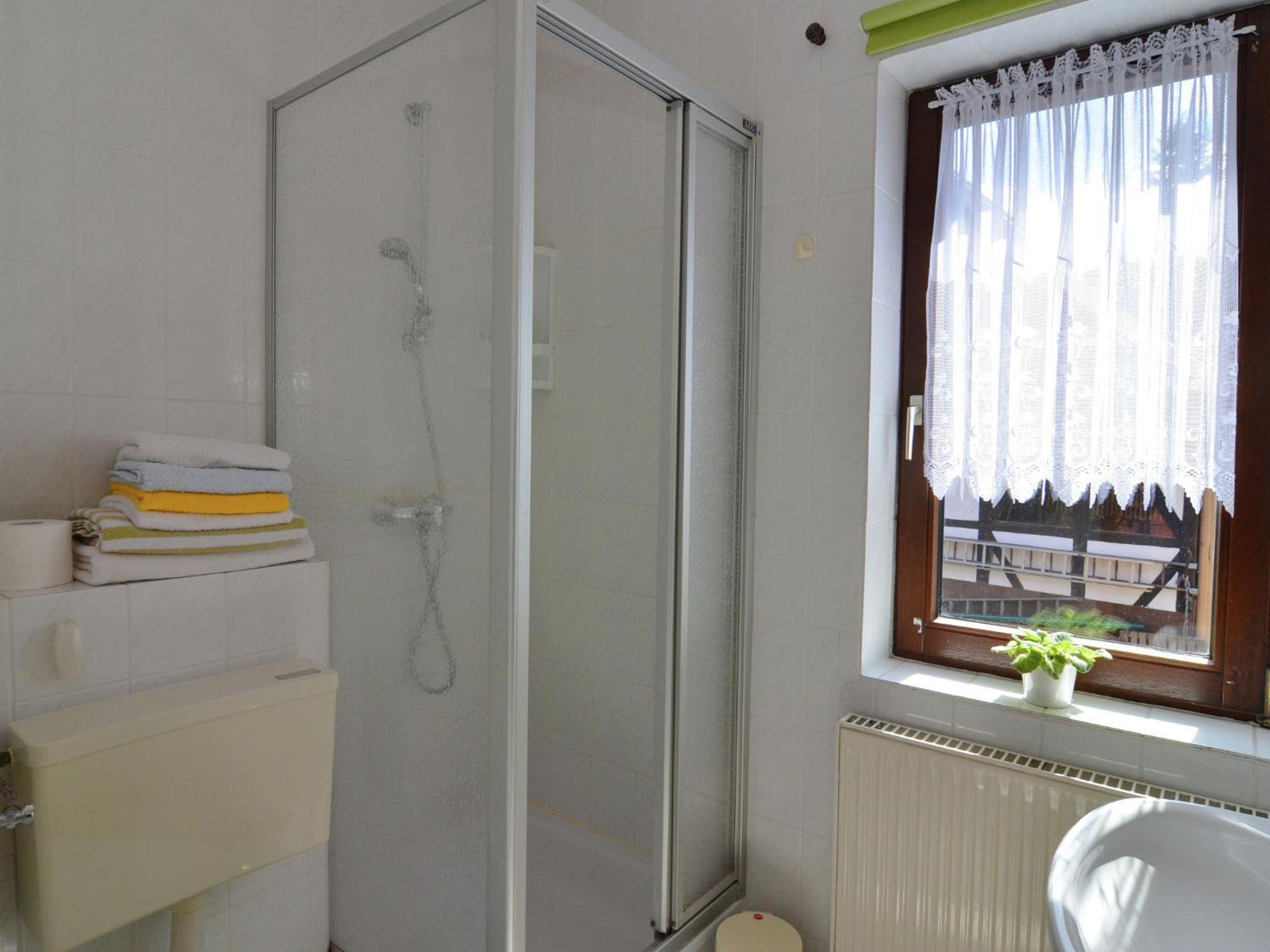 Apartment In Tabarz Thuringia Near The Forest Bagian luar foto