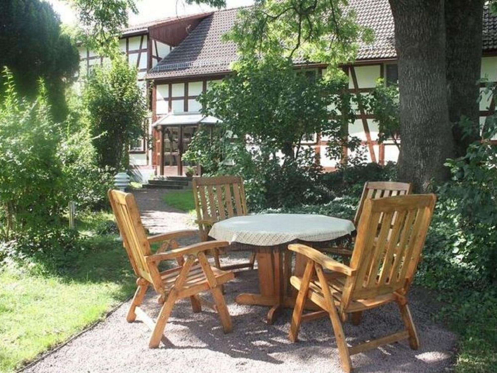 Apartment In Tabarz Thuringia Near The Forest Bagian luar foto